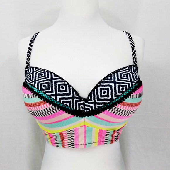 Shade & Shore Geometric Stripe Bikini Top Size 38C - Picture 2 of 7